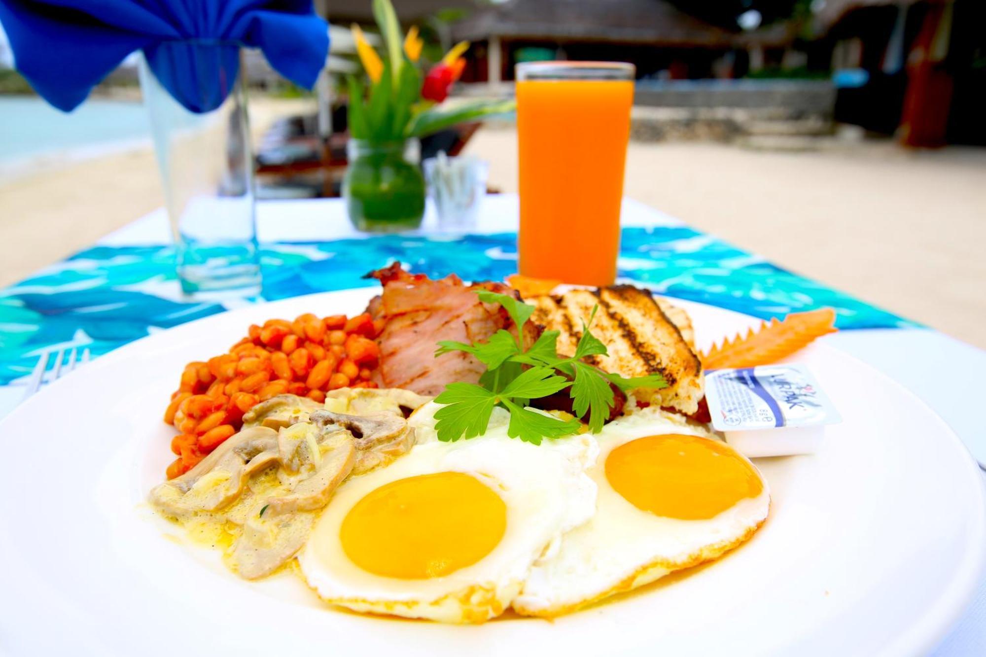 Breakas Beach Resort (Adults Only) Порт-Віла Екстер'єр фото